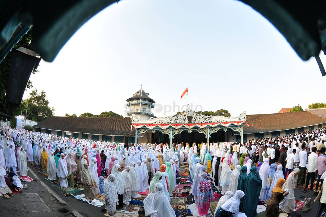Salat Idul Adha di Keraton...