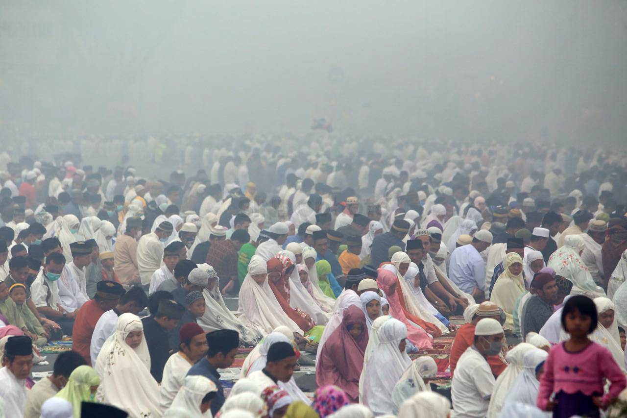 Kabut Asap Sergap Salat...