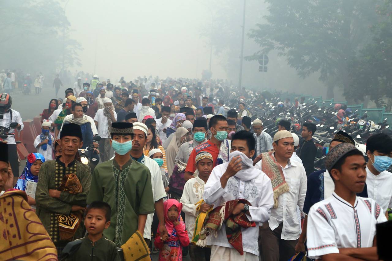 Kabut Asap Sergap Salat...