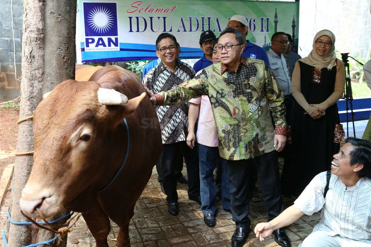 Zulkifli Hasan Potong...