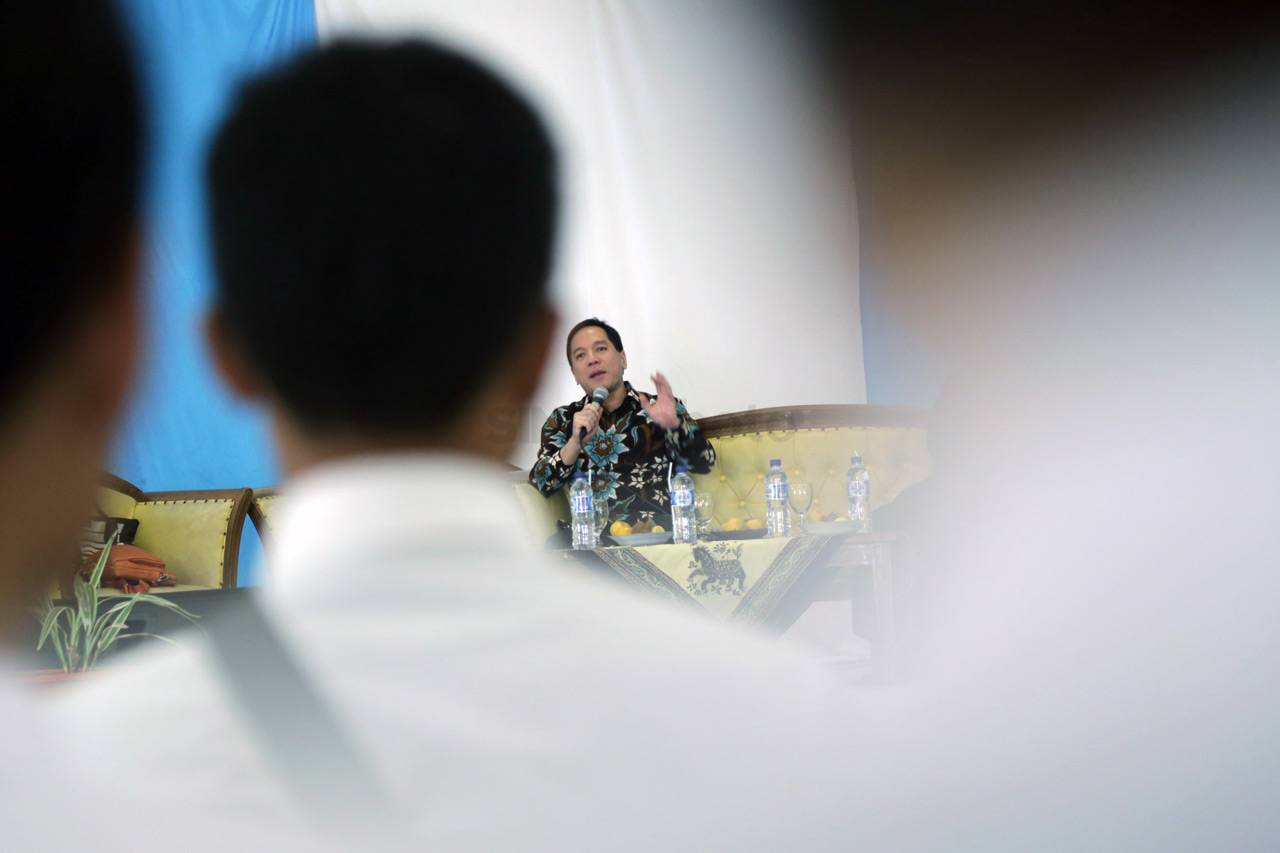 Arief Suditomo Hadiri...