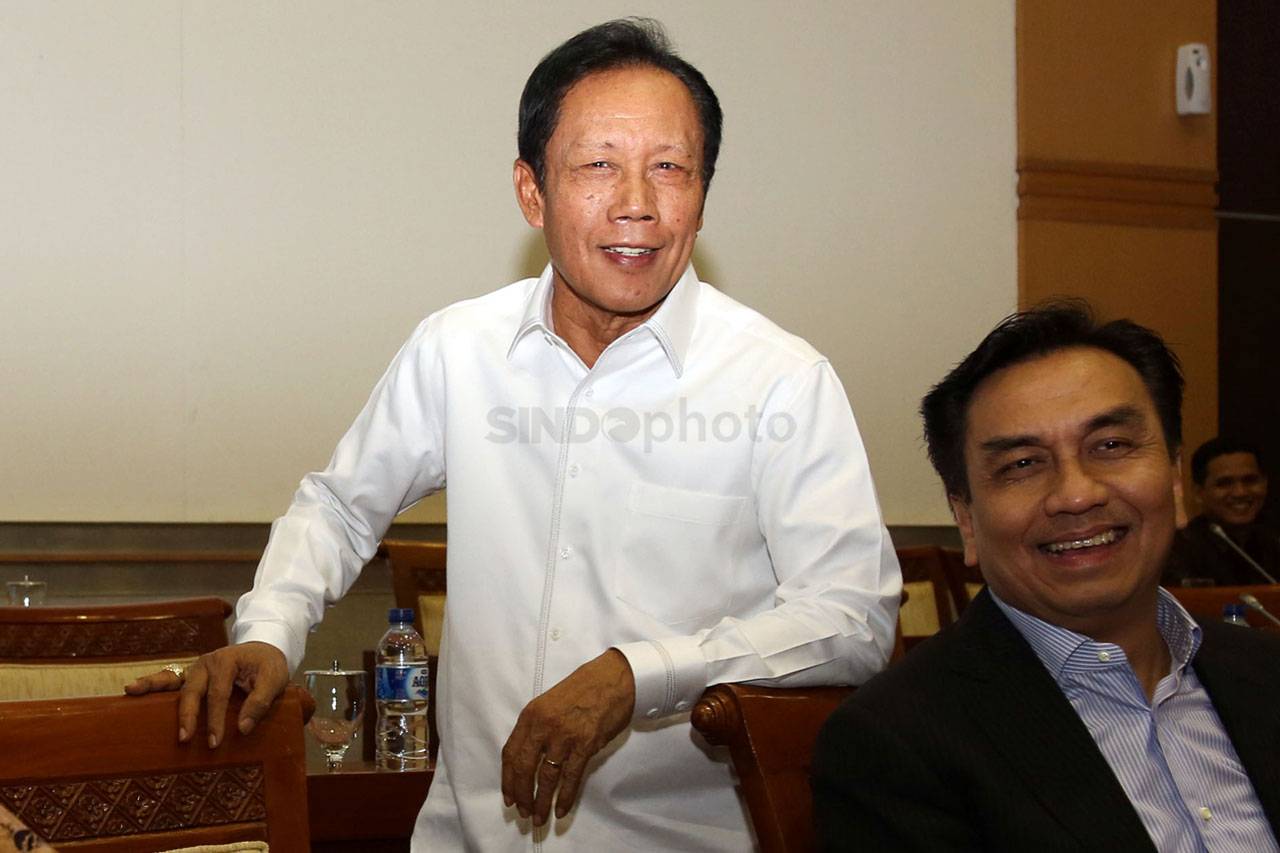 DPR Gelar Raker Dengan...