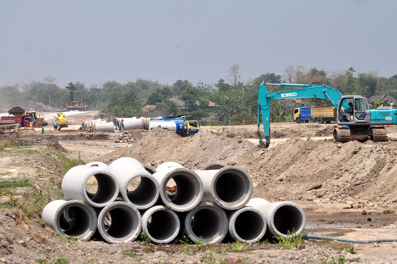 Proyek Tol Solo-Kertosono...