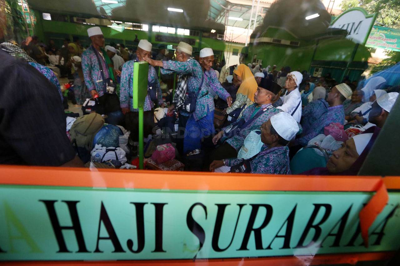 Jamaah Haji Kloter Pertama...