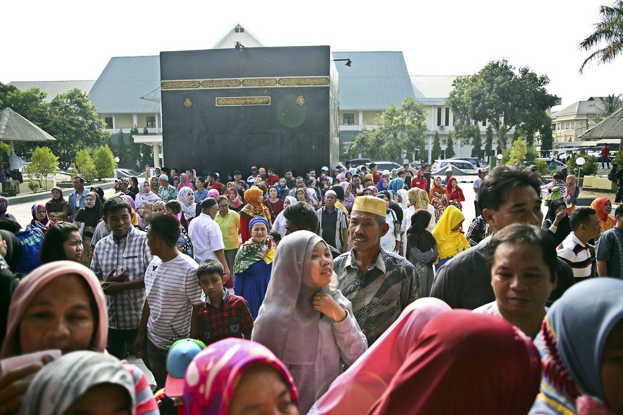Keluarga Sambut Kedatangan...