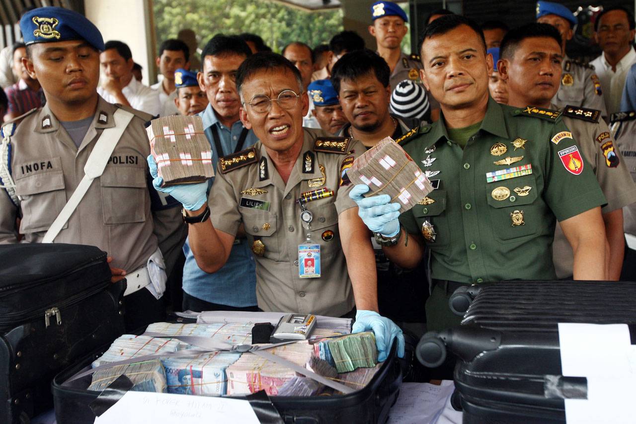 Perampok Uang Rp4,8...