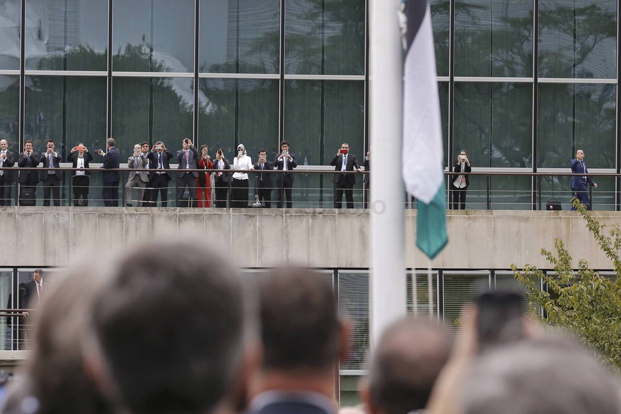 Bendera Kebangsaan Palestina...