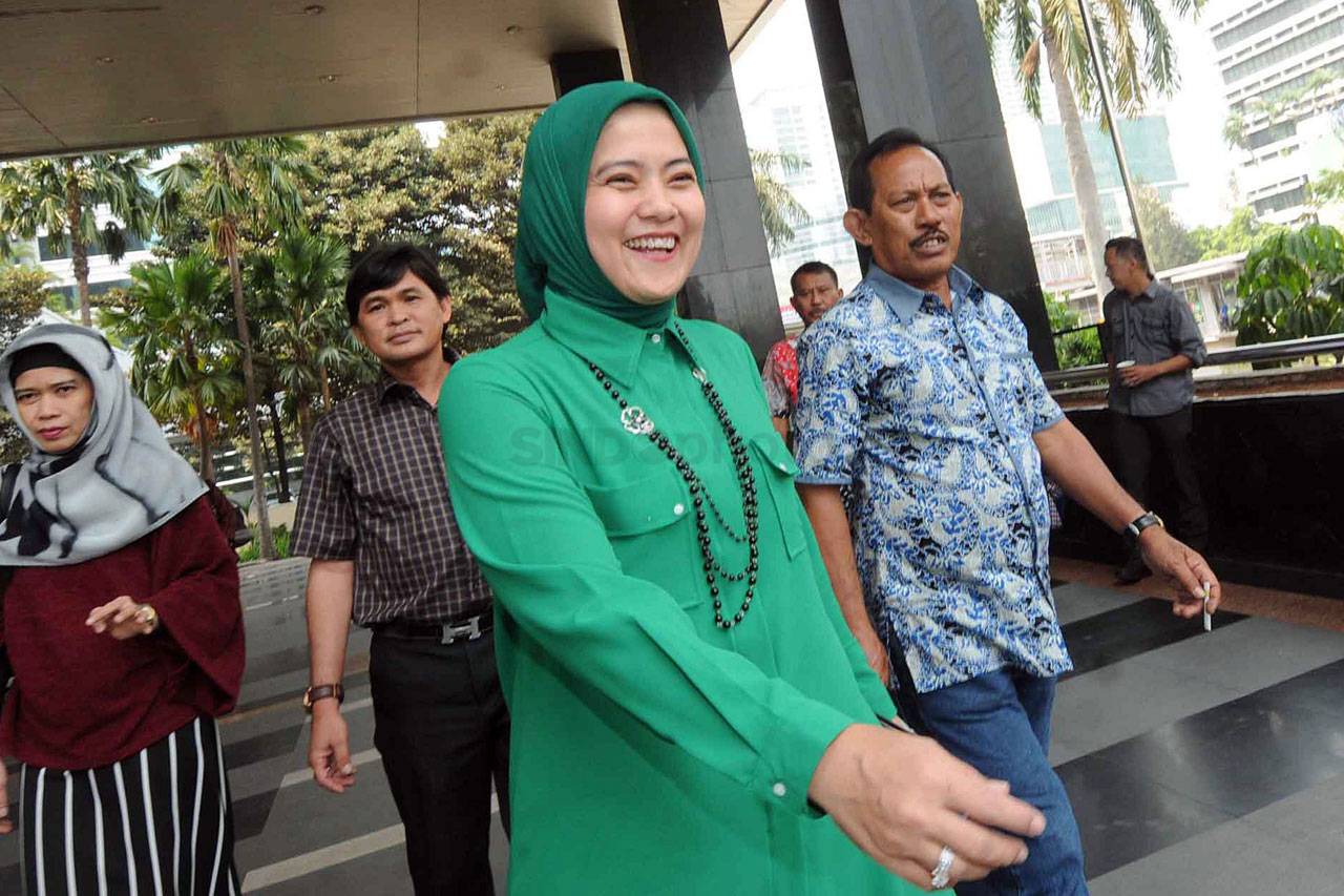 Aliyah Mustika Ilham...