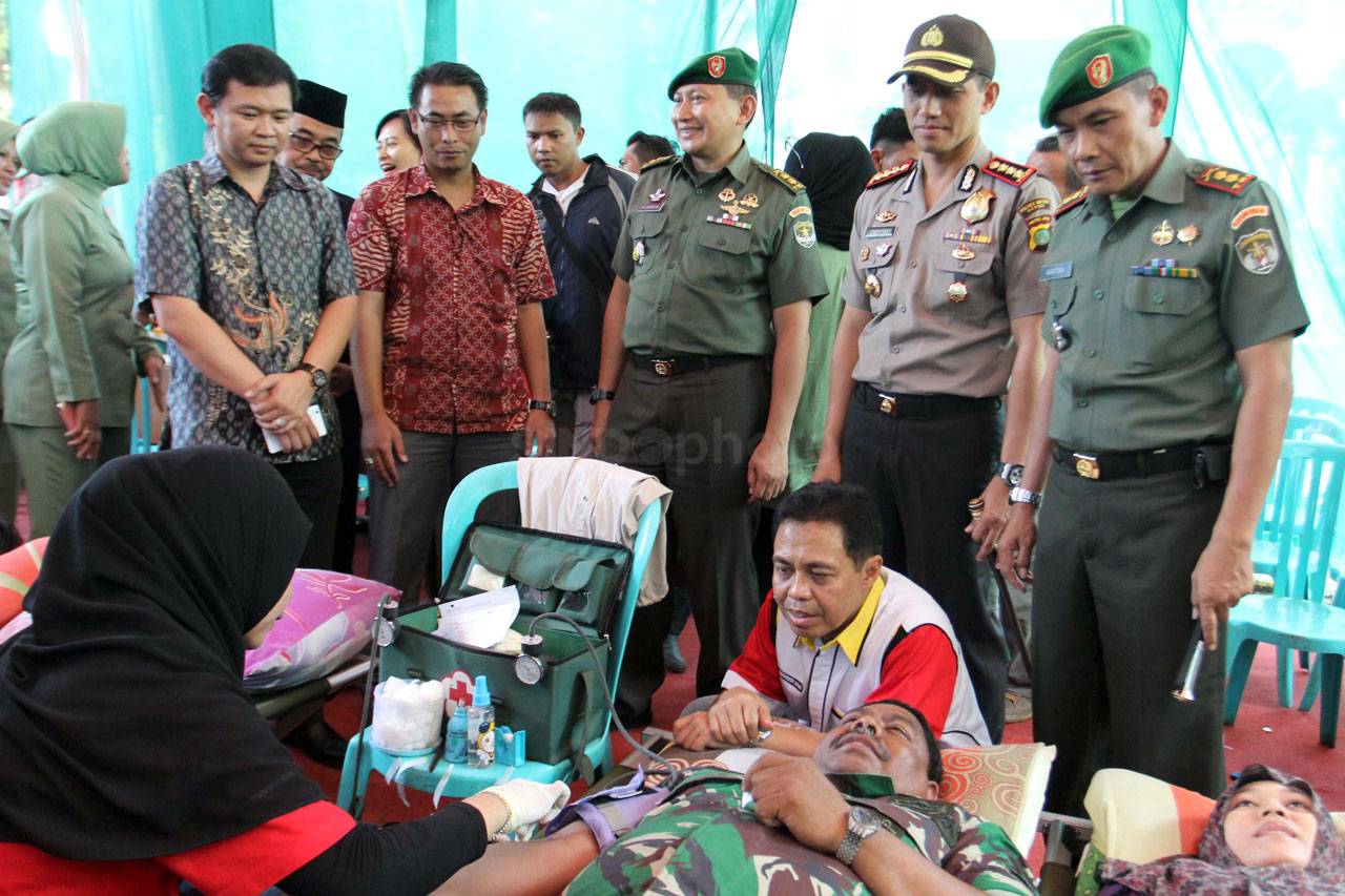 Peringati HUT TNI, Grand...