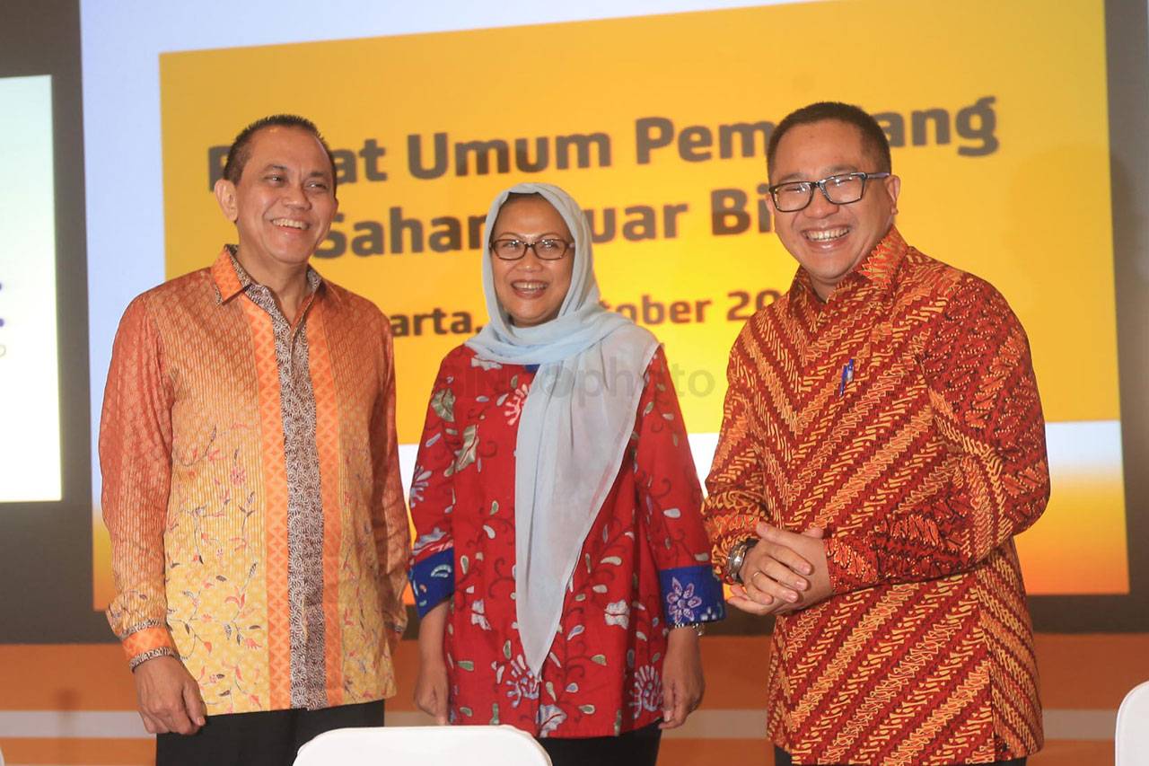 Herfini Haryono Masuk...
