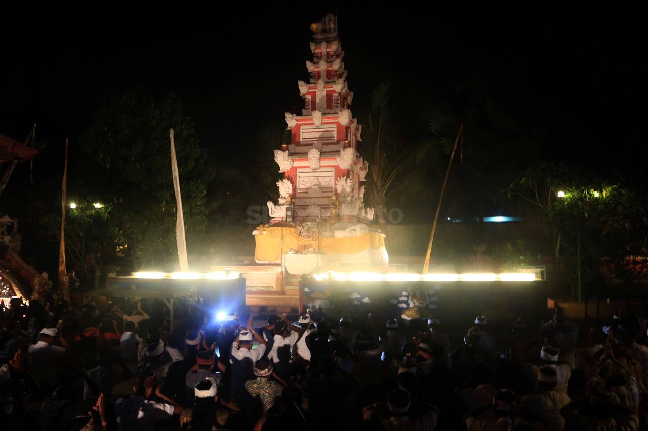 Umat Hindu Palembang...