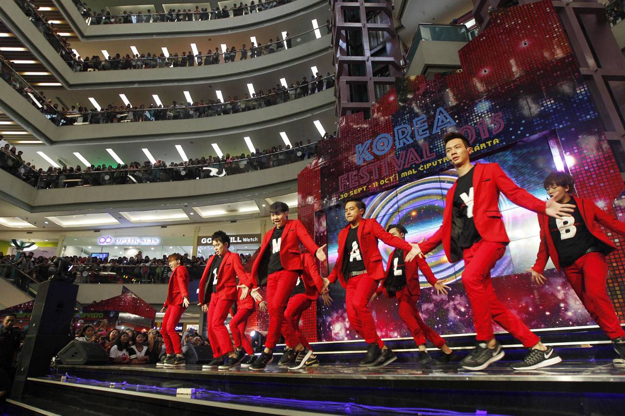 Meriahnya Asean K-Pop...