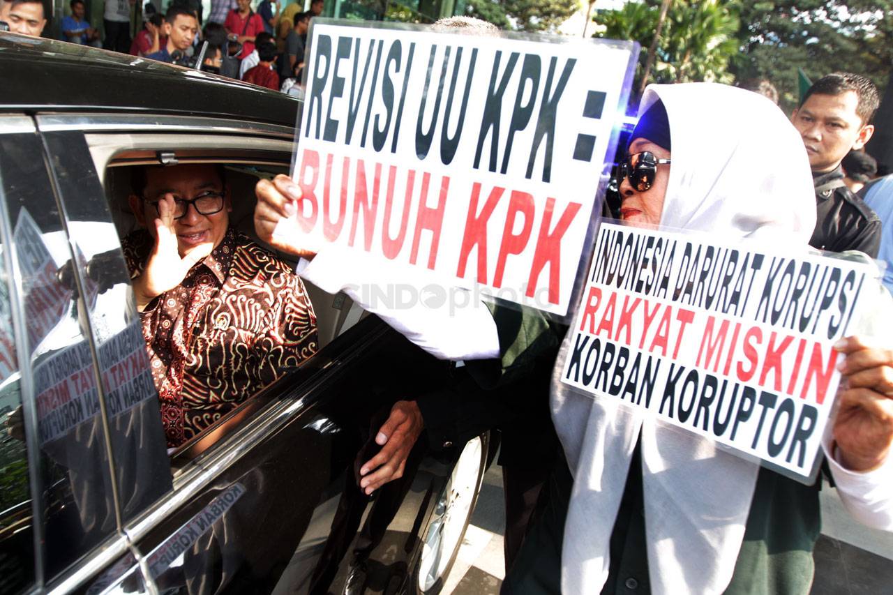 Fadli Zon Sampaikan...