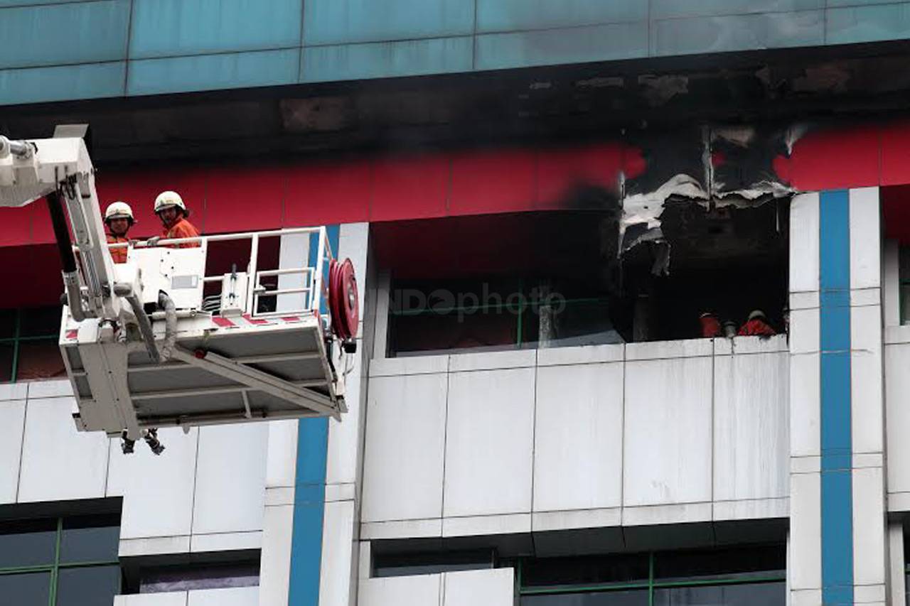 Lantai 14 Sarinah Terbakar