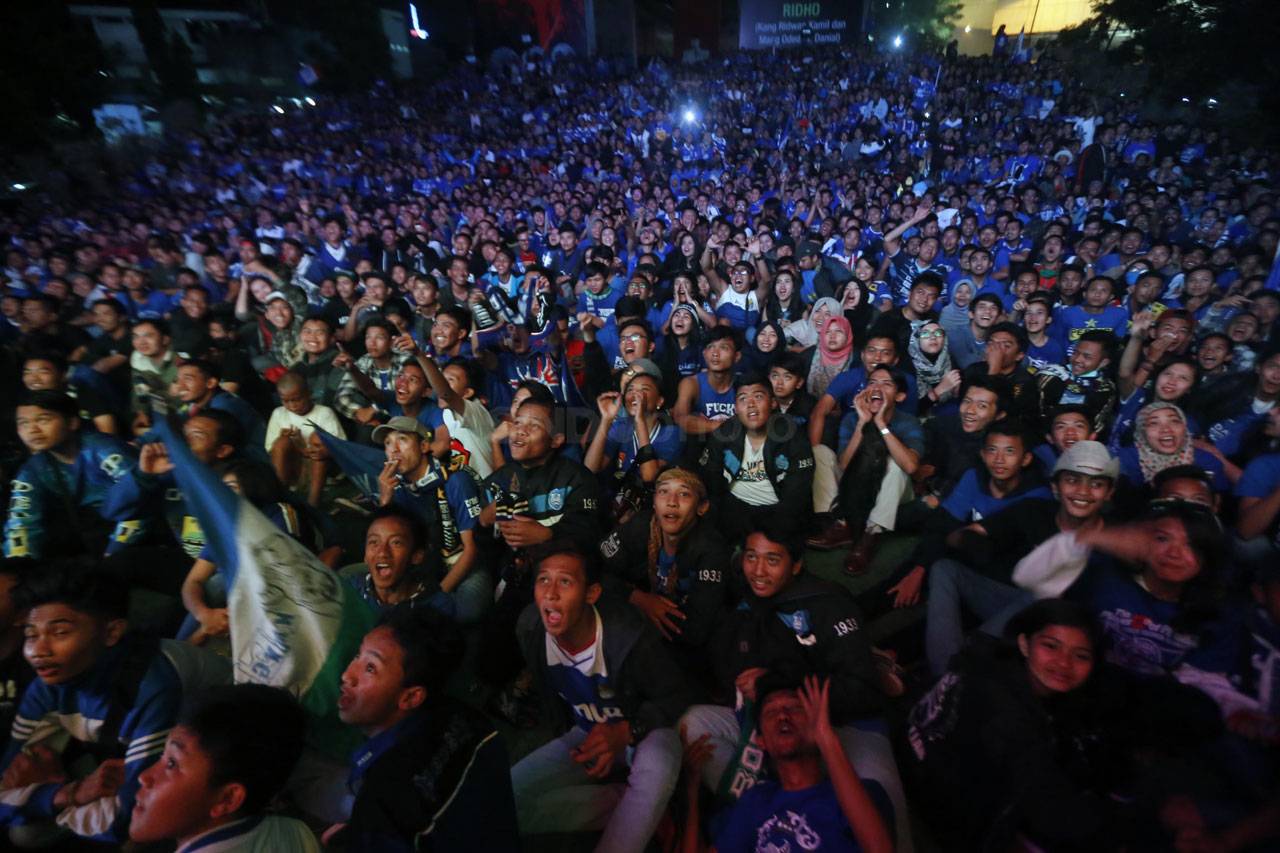 Persib Juara, Bobotoh...