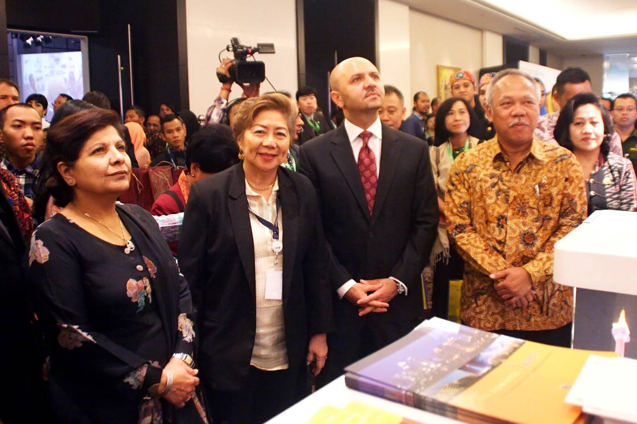 Pertemuan Asia Pacific...