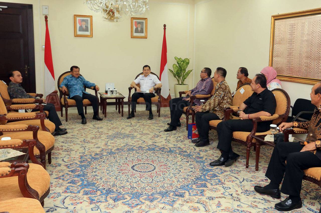 JK Dukung Program Pahlawan...