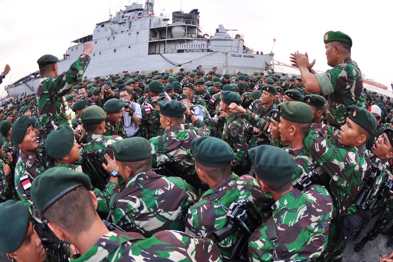 Prajurit Yonif 400/Raider...