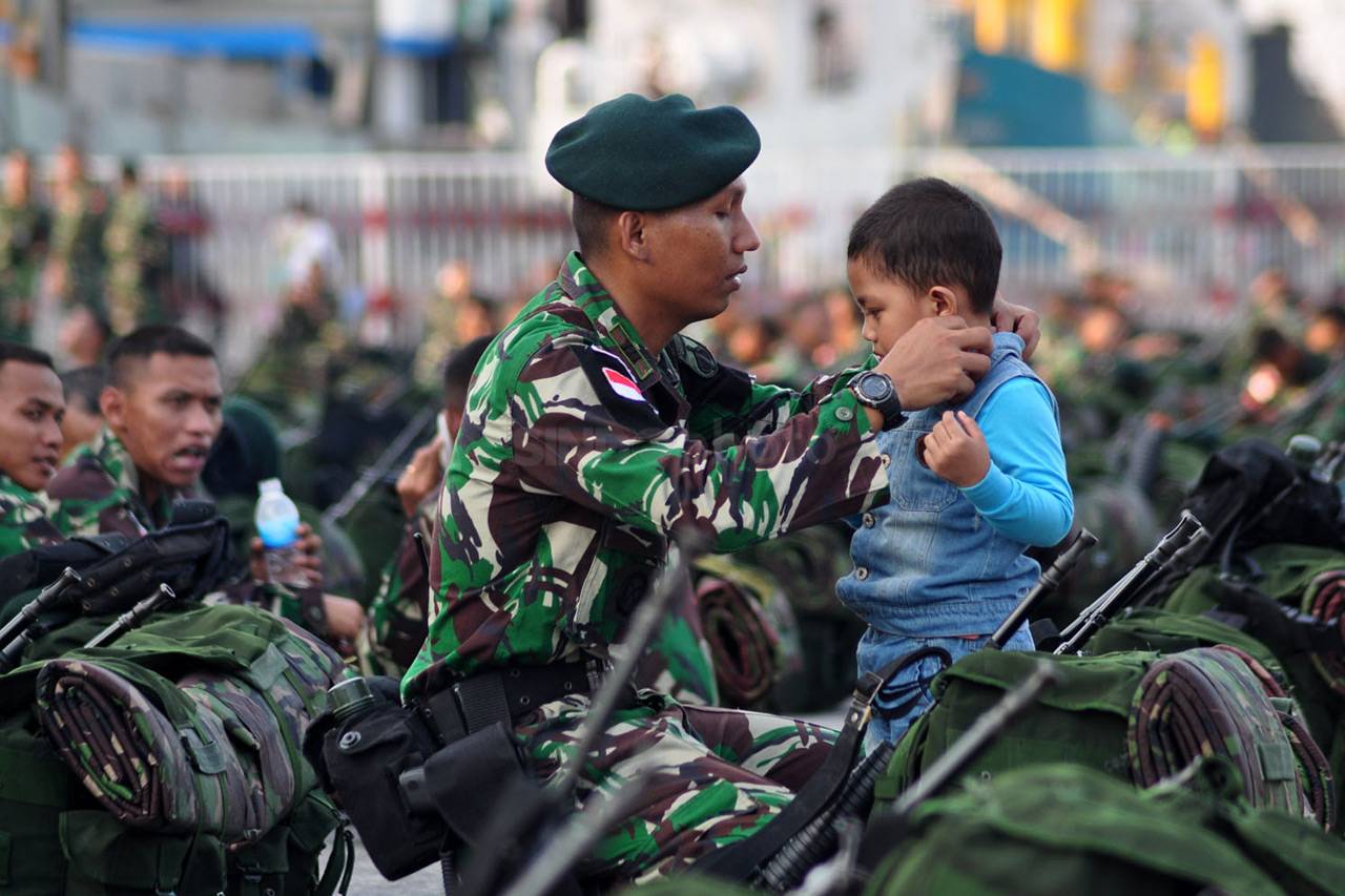 Prajurit Yonif 400/Raider...