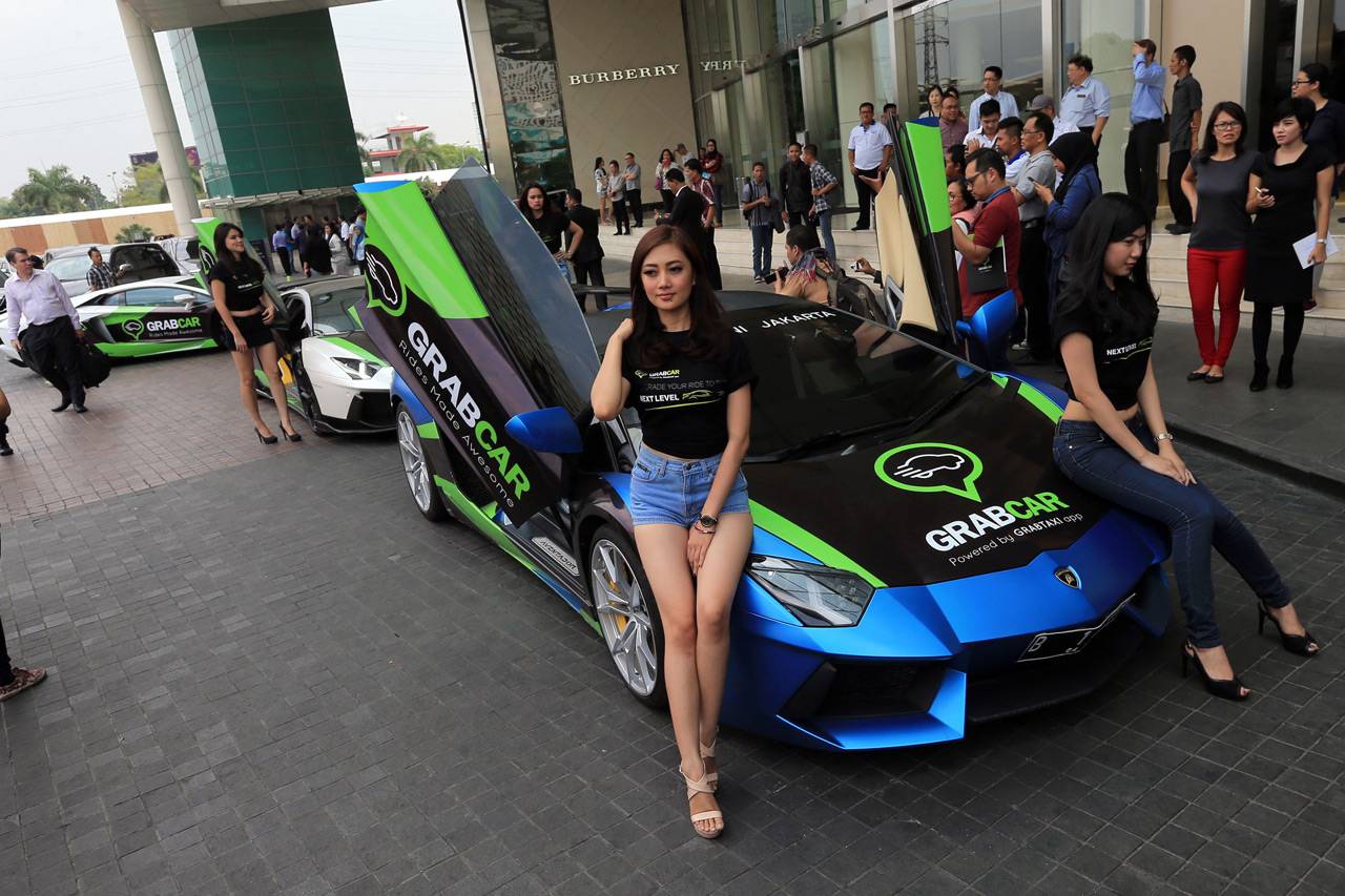 GrabCar Tawarkan Sensasi...