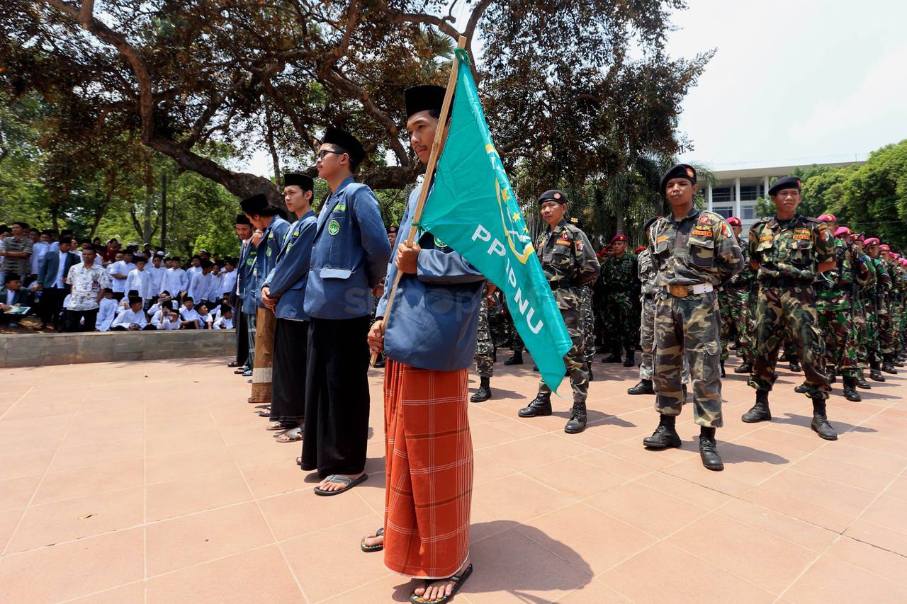 Panglima TNI Hadiri...