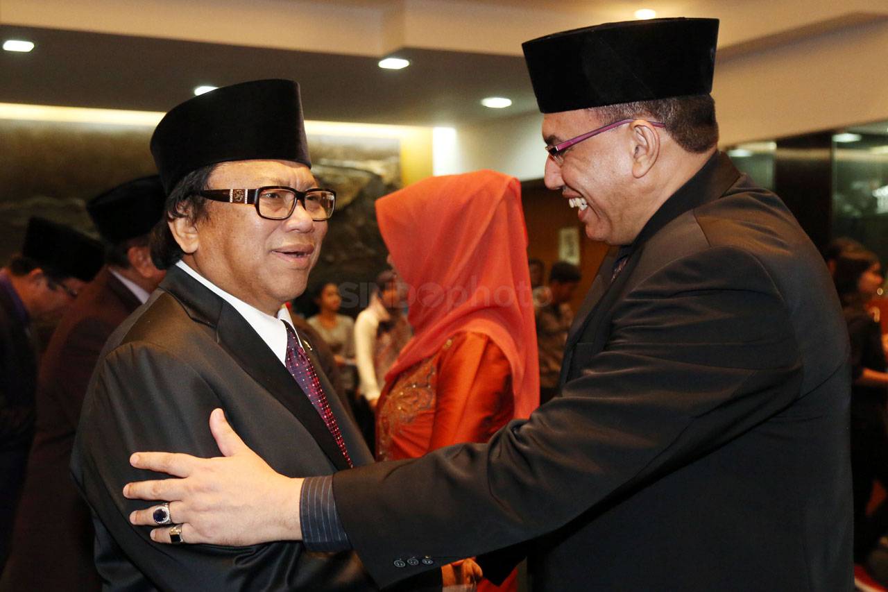 Zulkifli Hasan Lantik...