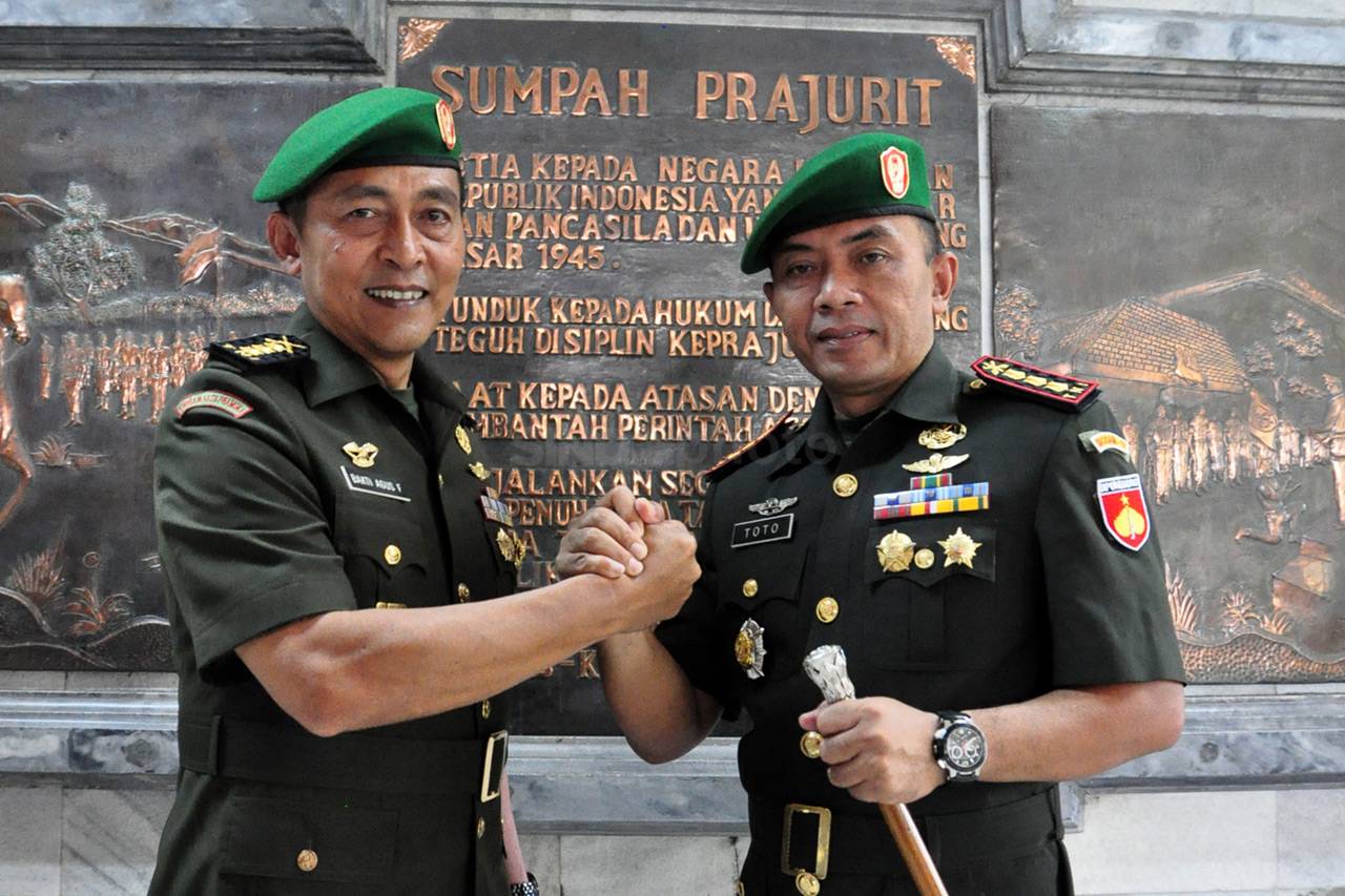 Kolonel Arh Toto Nugroho...