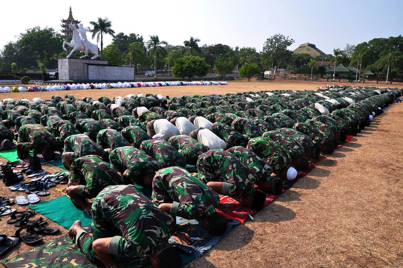 Ribuan Prajurit Kodam...