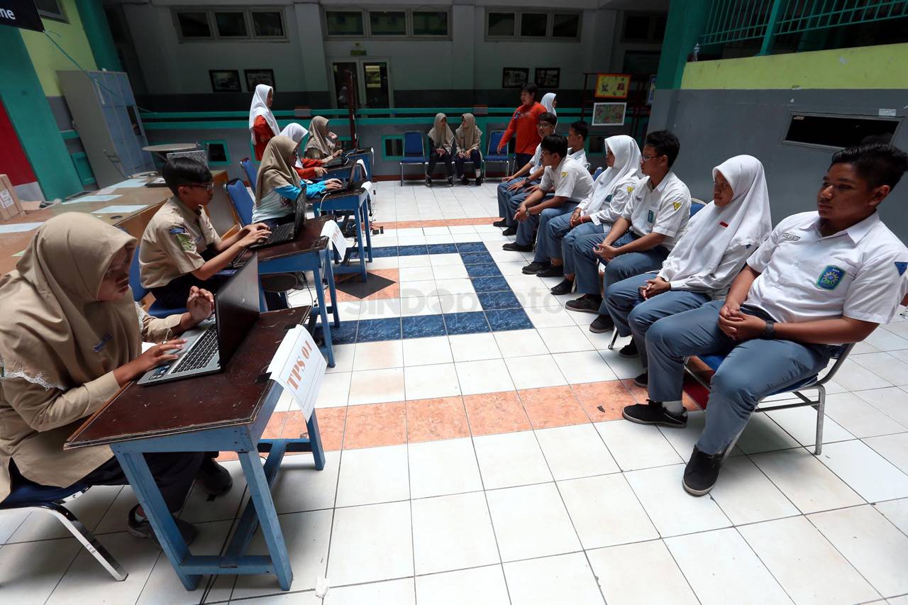 Teknologi Informasi...