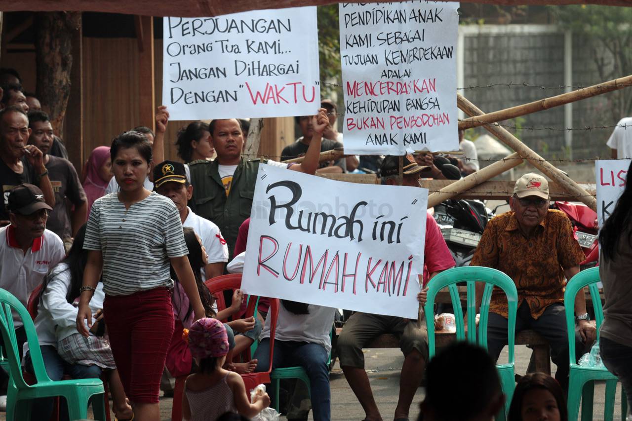 Warga Komplek Zeni Mampang...