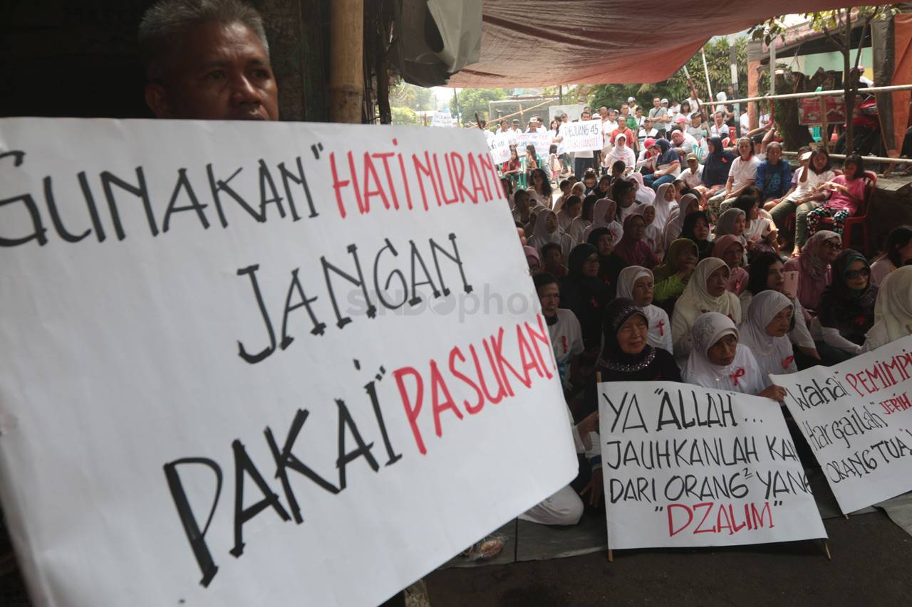 Warga Komplek Zeni Mampang...