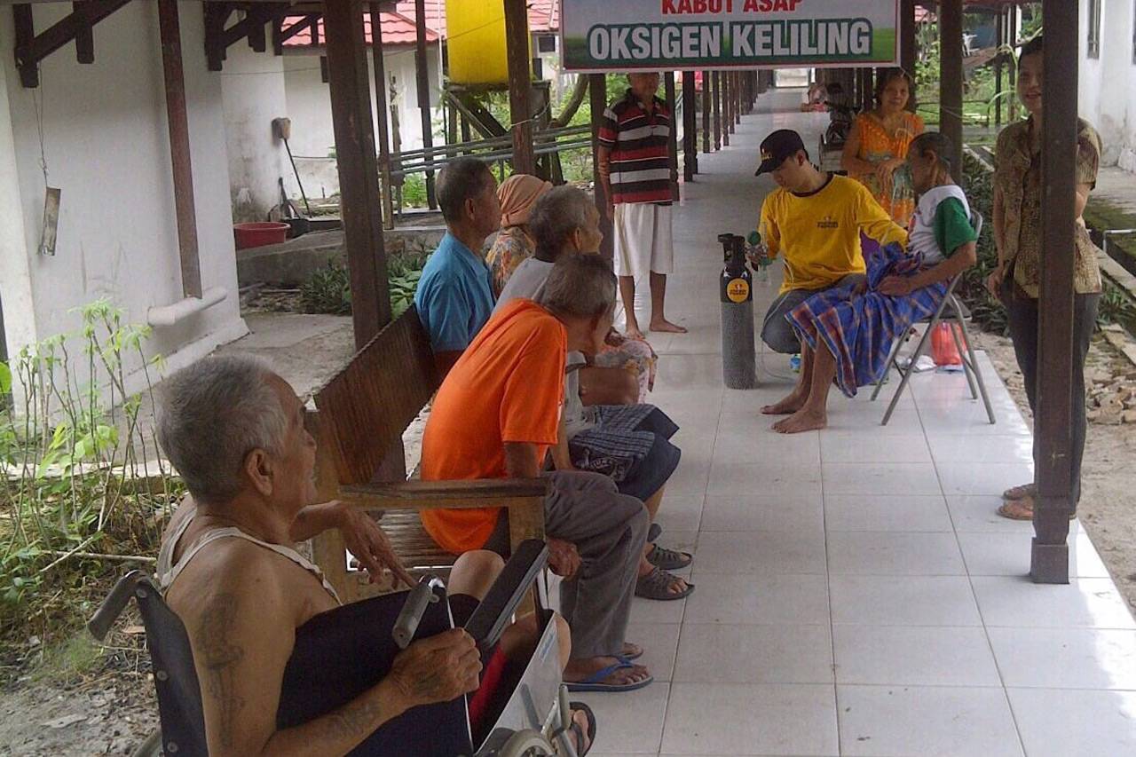 Mobil Oksigen Keliling...