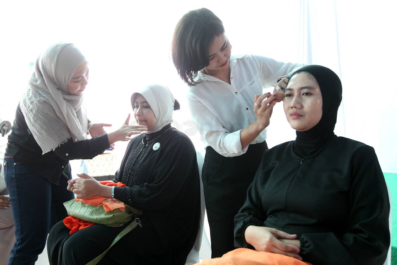 AXA Mandiri Goes to...