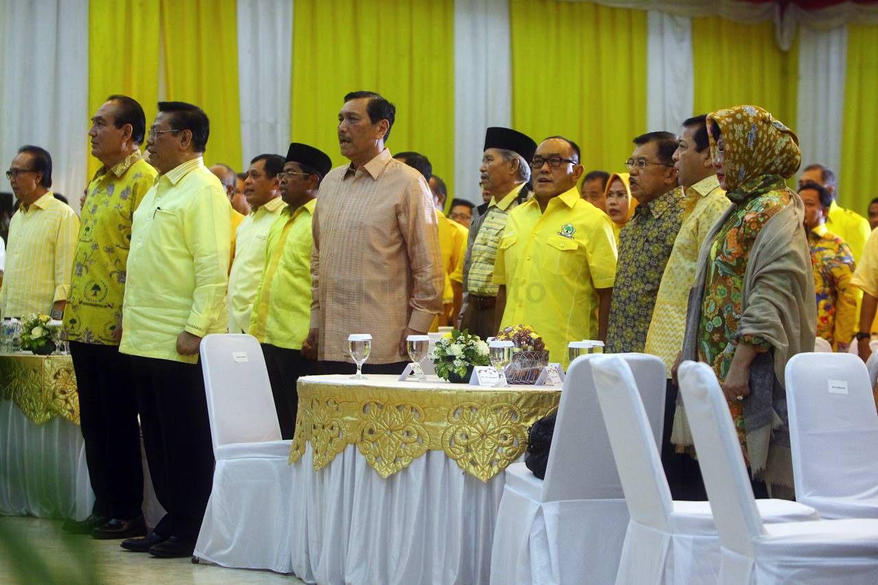 Dua Kubu Bersatu, Partai...