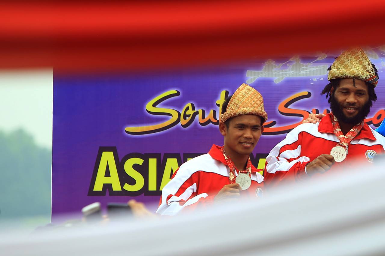 Medali Pertama Indonesia...