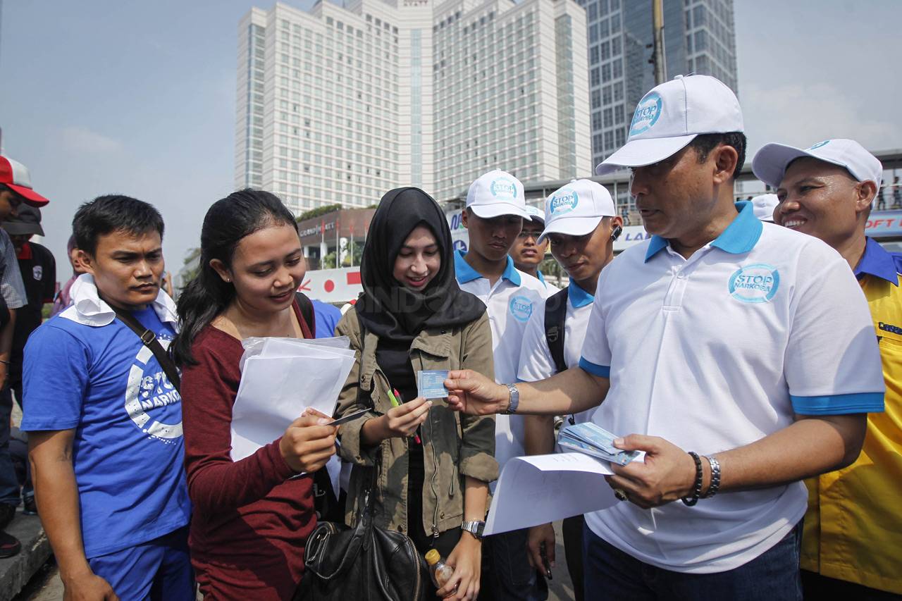 Turun ke Jalan, Buwas...