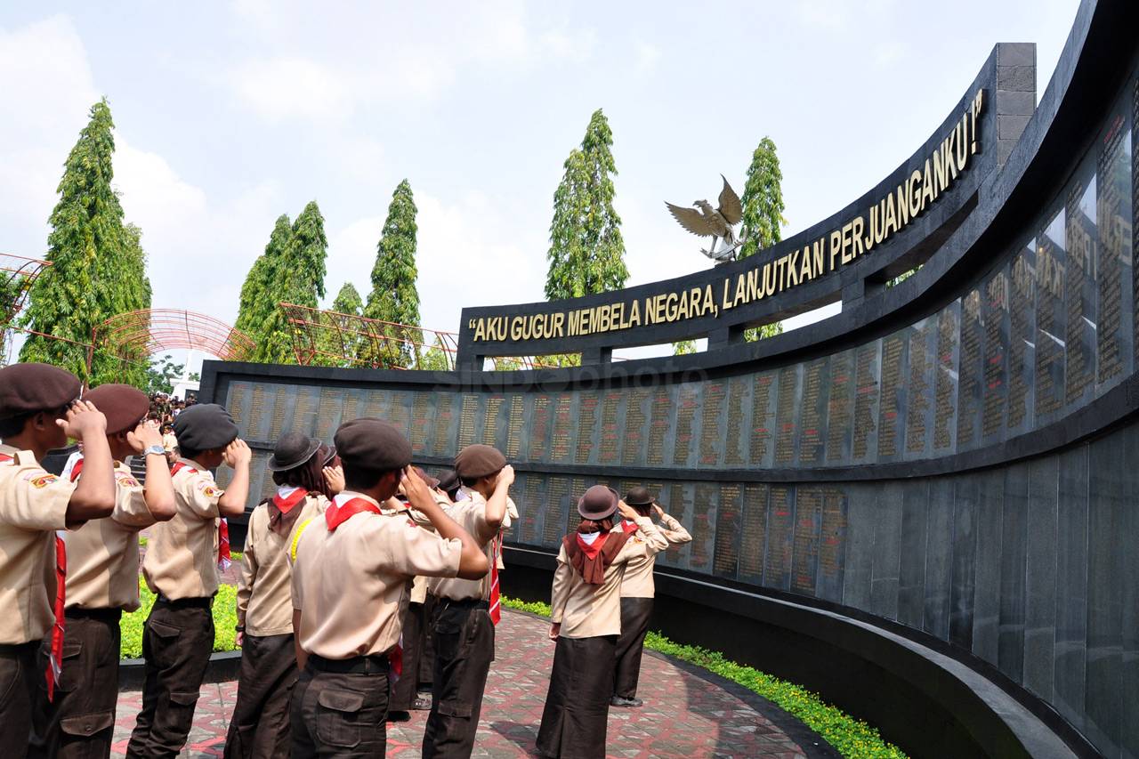 Peringatan Hari Pahlawan...