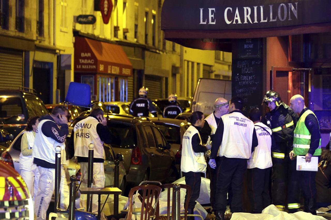 Paris Mencekam, 128...