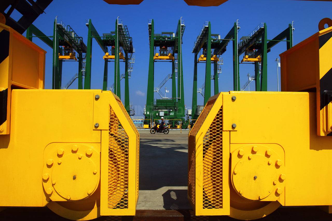 Proyek New Tanjung Priok...