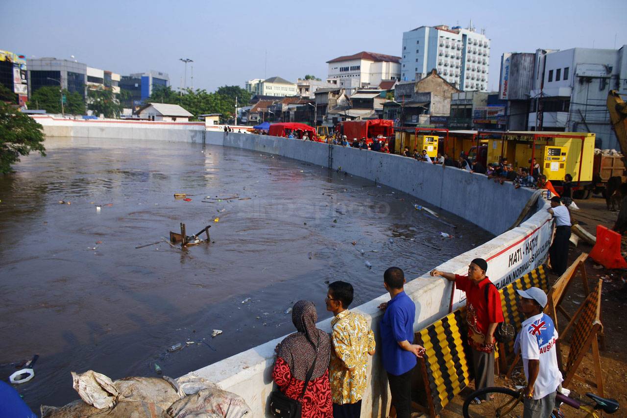 Kampung Pulo Masih Kebanjiran