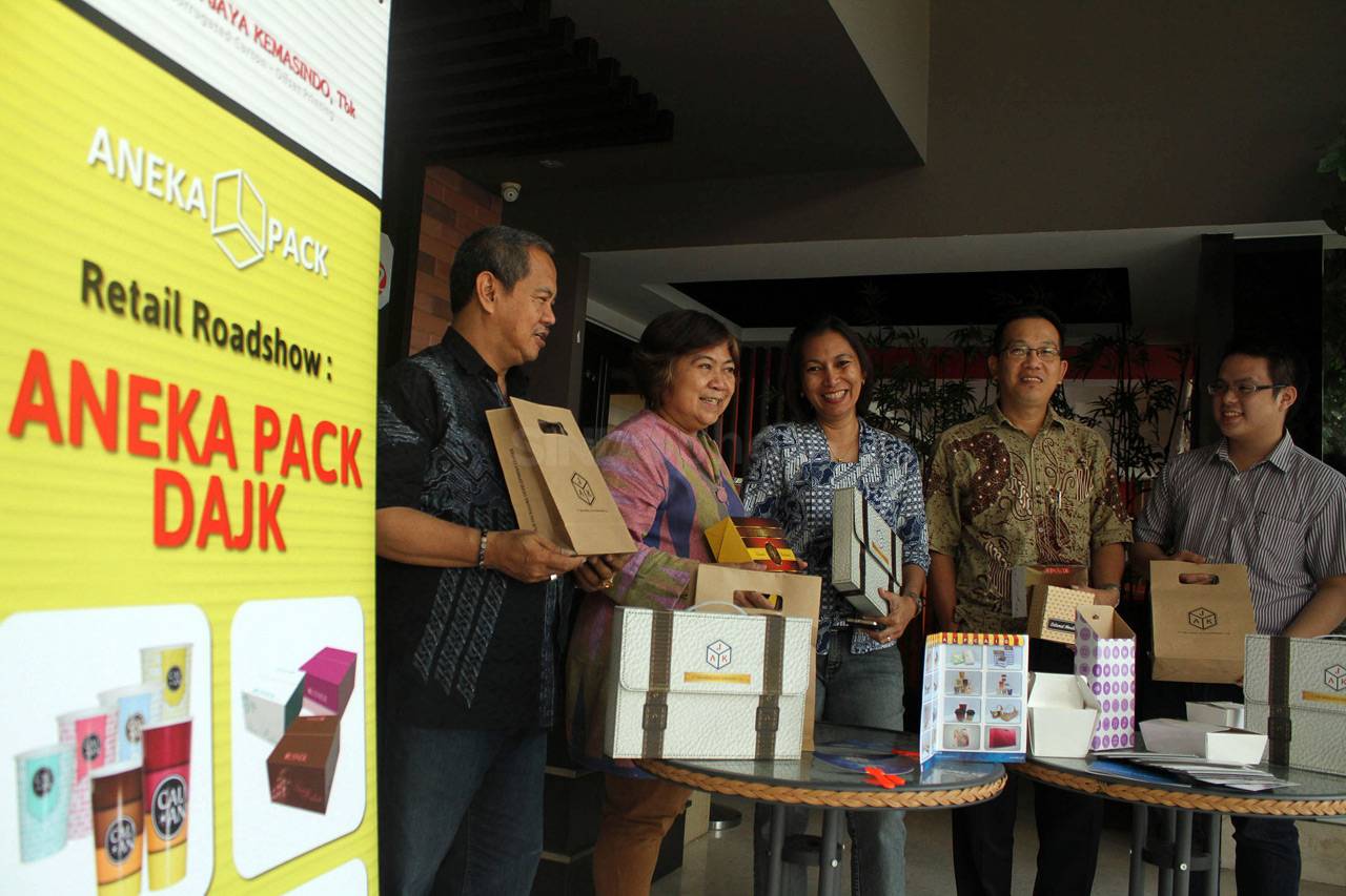 Retail Roadshow Aneka...