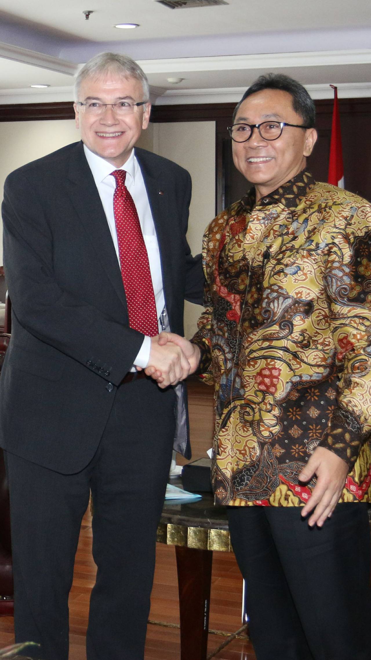 Ketua Parlemen Swiss...