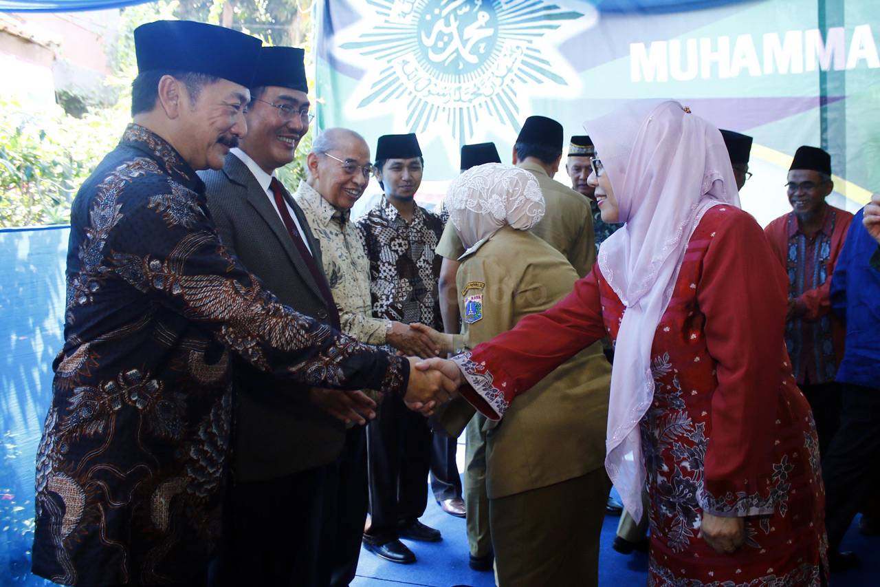 Din Syamsuddin Jadi...