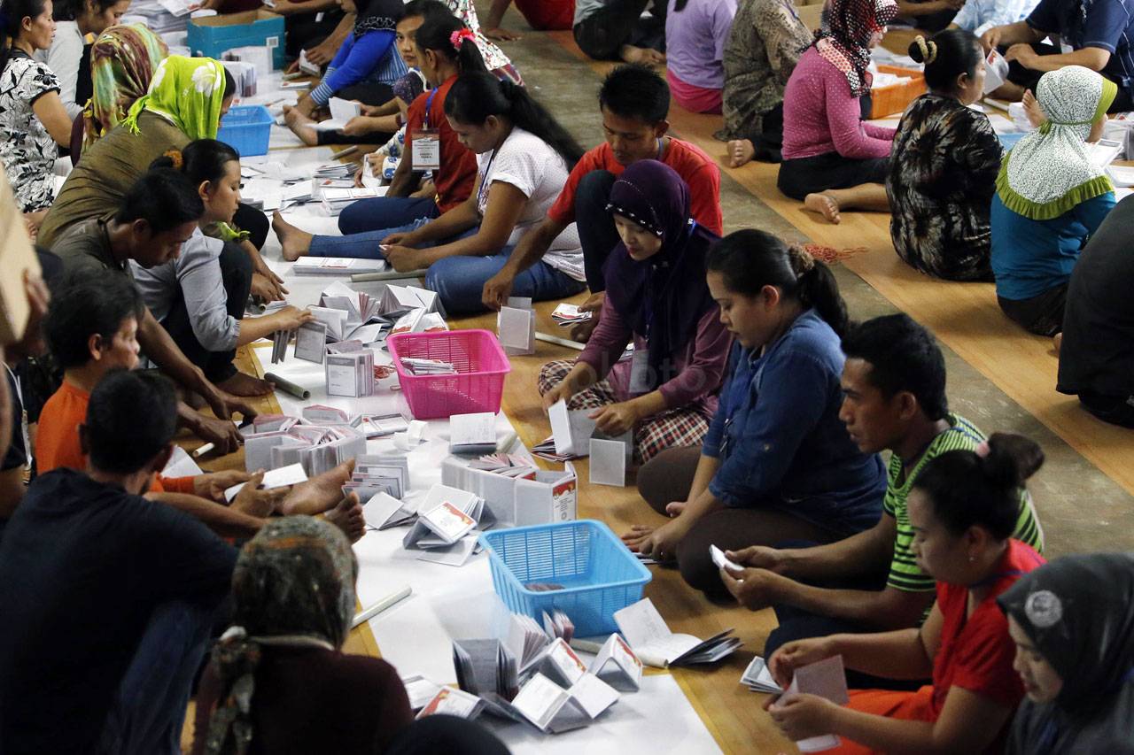 Pelipatan Surat Suara...