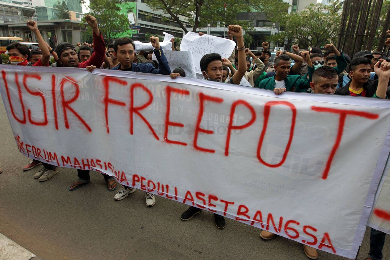 Mahasiswa Demo Usir...