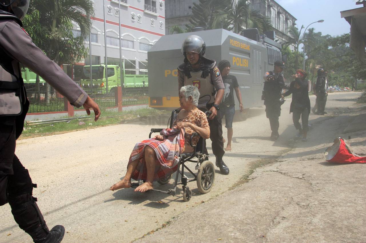 Penertiban Bangunan...