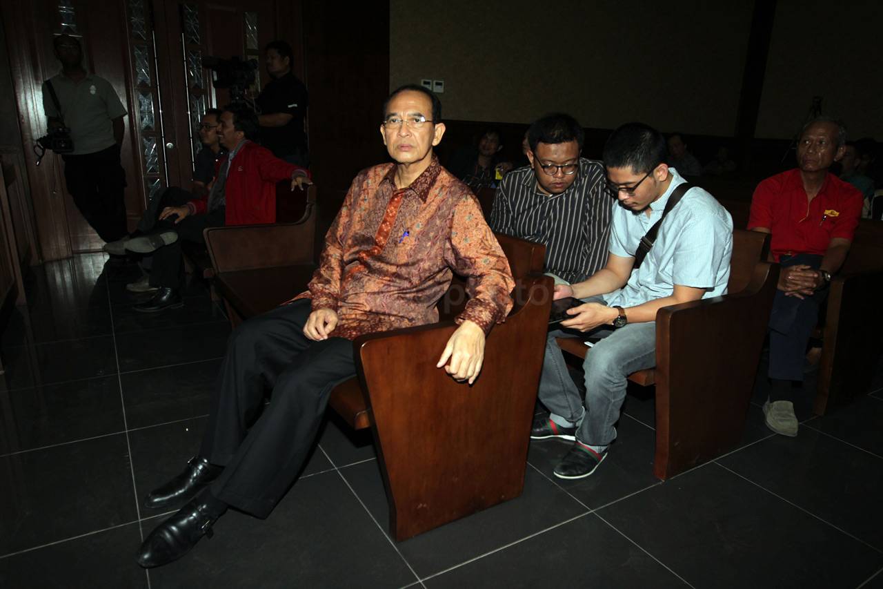 Sidang SDA Dengarkan...