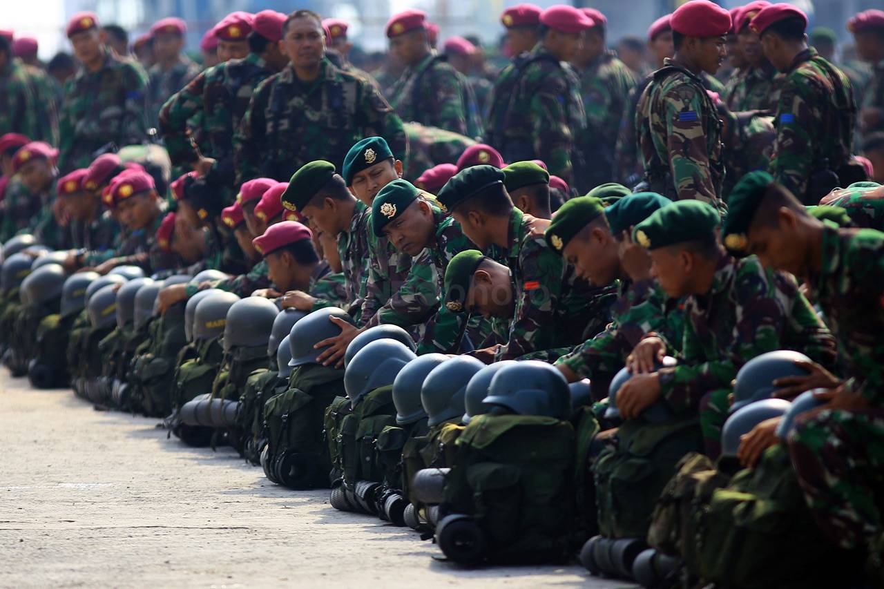 Musim Hujan Tiba, 1000...