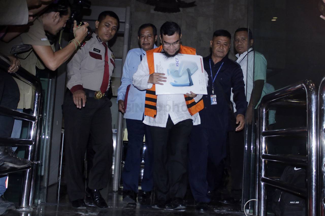 KPK Tahan Kamaludin...