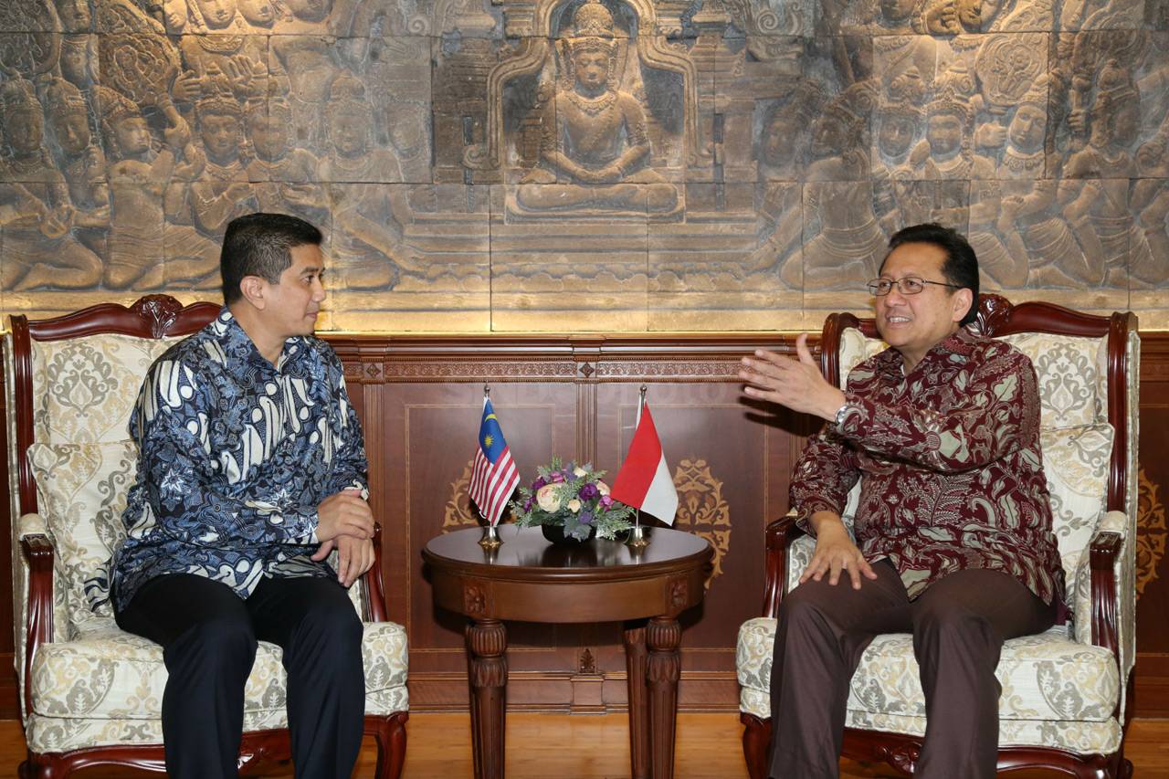 Ketua DPD Terima Kunjungan...